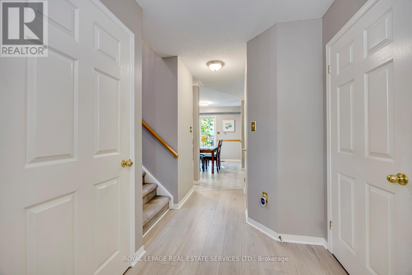 2114 Springdale Road, Oakville, Ontario  L6M 4C6 - Photo 10 - W13207228