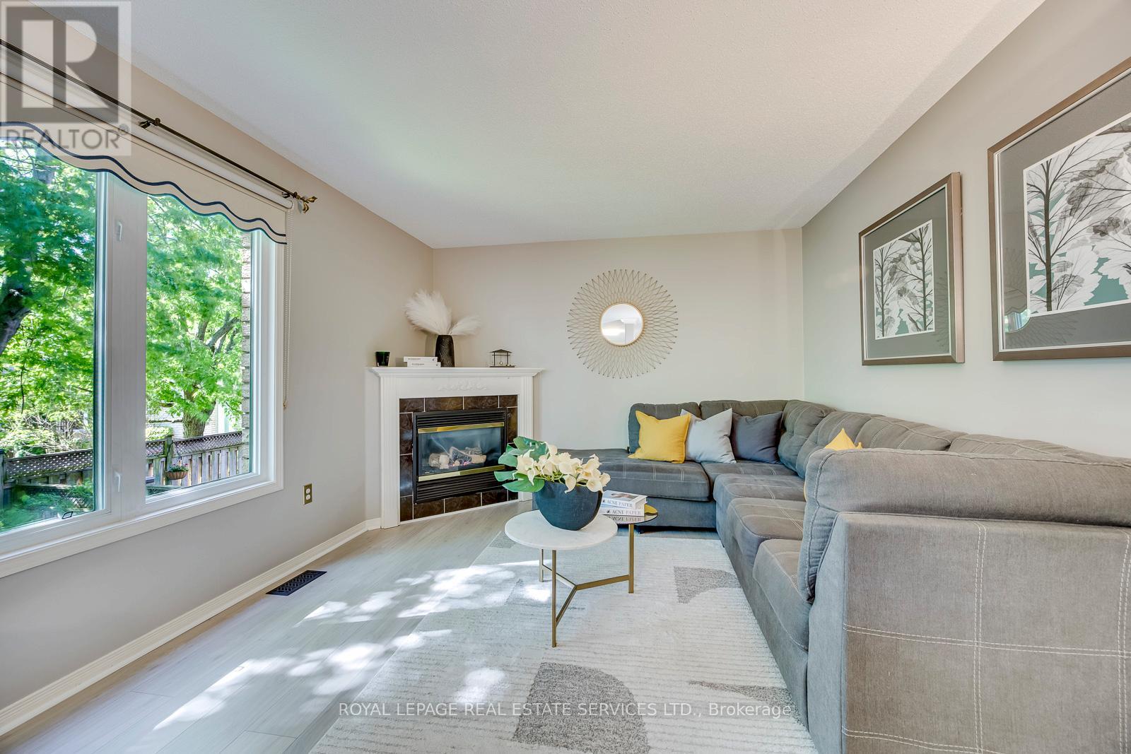 2114 Springdale Road, Oakville, Ontario  L6M 4C6 - Photo 12 - W13207228