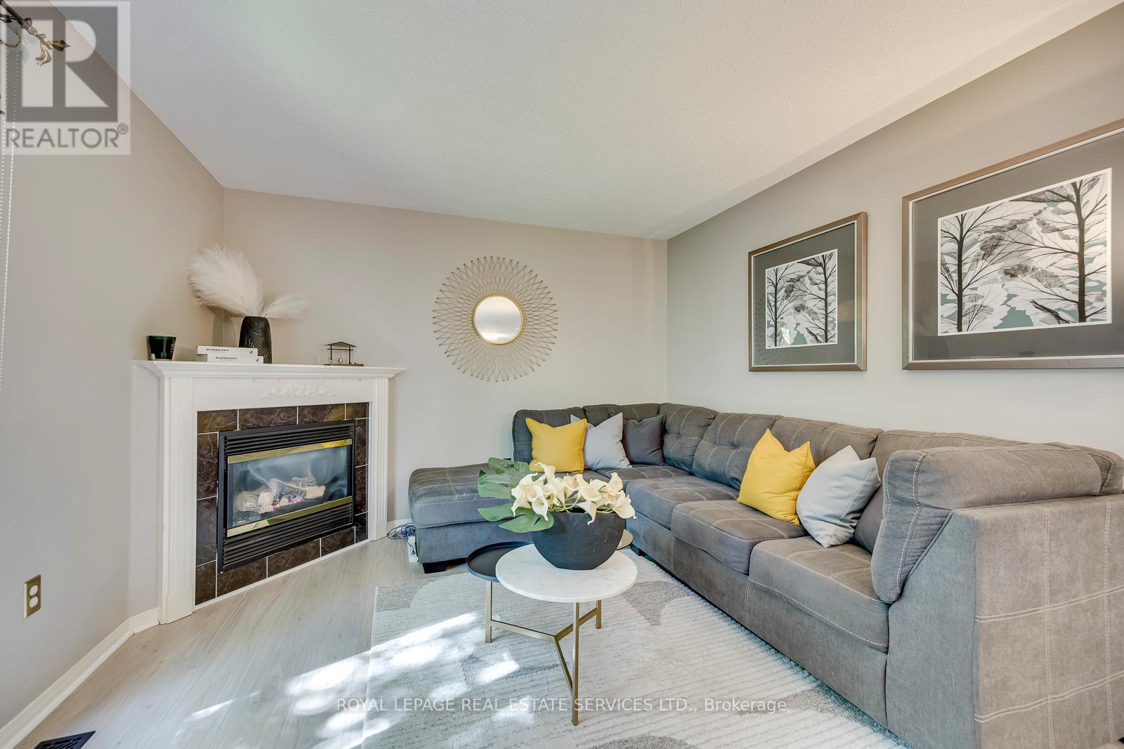 2114 Springdale Road, Oakville, Ontario  L6M 4C6 - Photo 13 - W13207228
