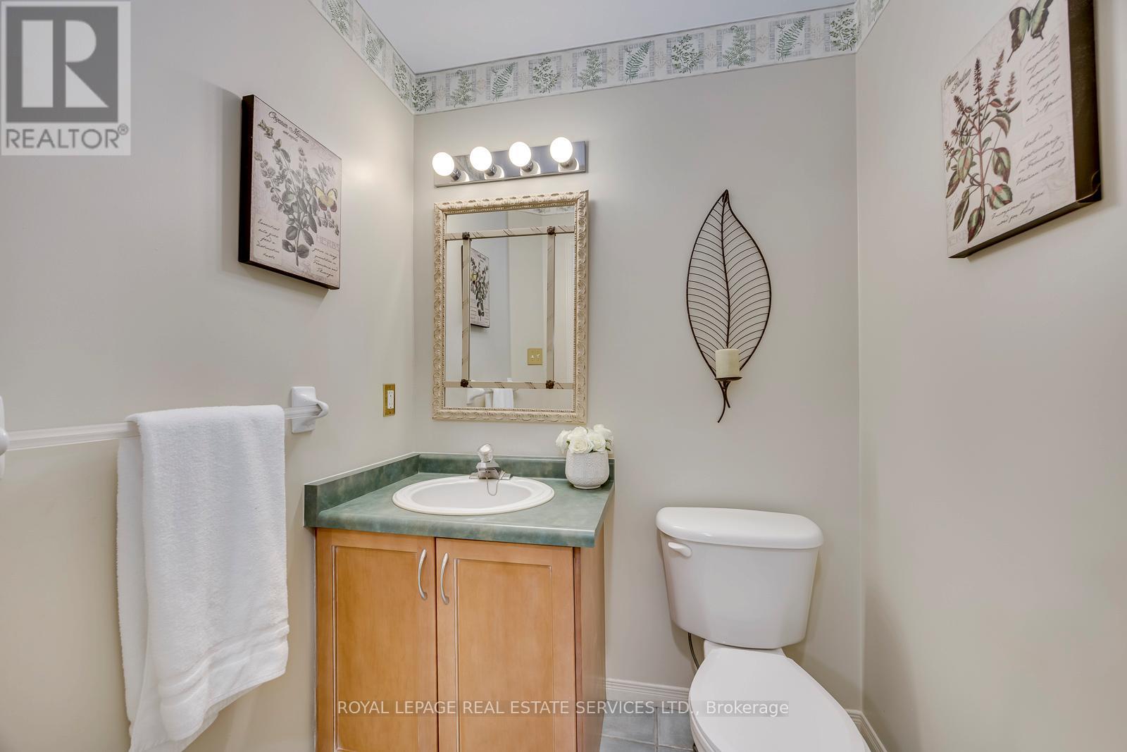 2114 Springdale Road, Oakville, Ontario  L6M 4C6 - Photo 21 - W13207228