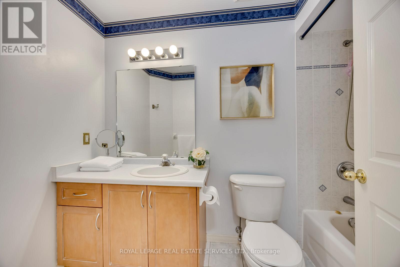 2114 Springdale Road, Oakville, Ontario  L6M 4C6 - Photo 26 - W13207228