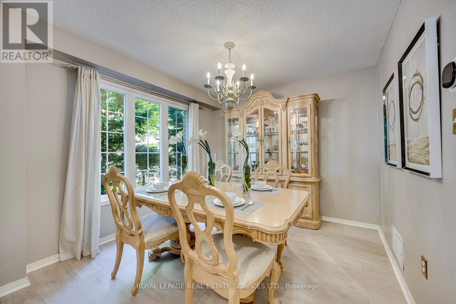 2114 Springdale Road, Oakville, Ontario  L6M 4C6 - Photo 7 - W13207228