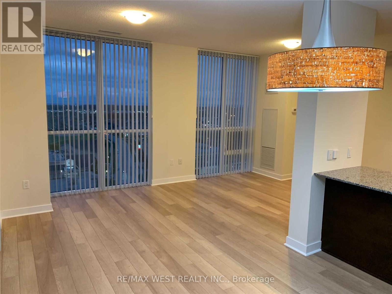 1502 - 3975 Grand Park Drive, Mississauga, Ontario  L5B 4M6 - Photo 13 - W13207232