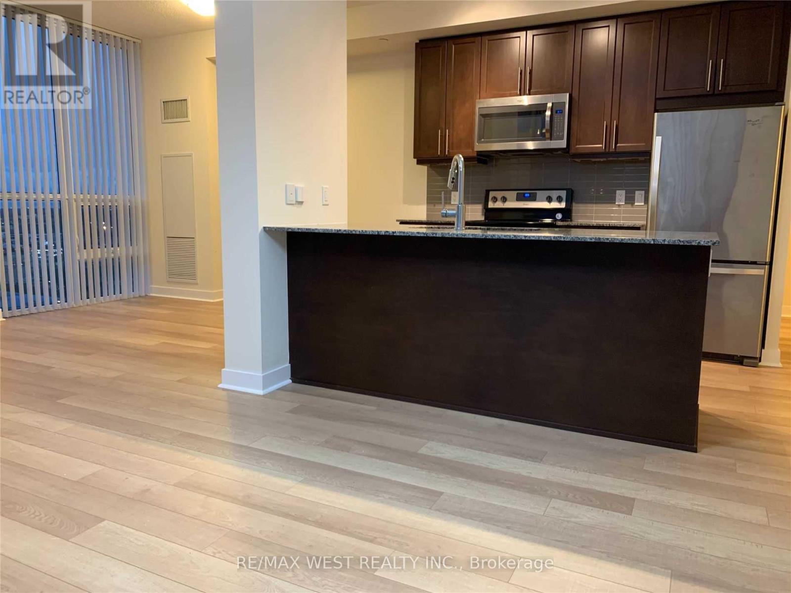 1502 - 3975 Grand Park Drive, Mississauga, Ontario  L5B 4M6 - Photo 3 - W13207232