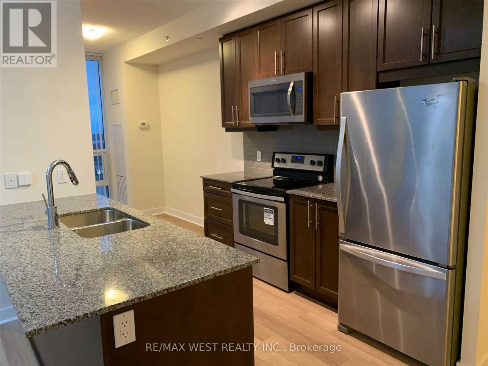 1502 - 3975 Grand Park Drive, Mississauga, Ontario  L5B 4M6 - Photo 4 - W13207232