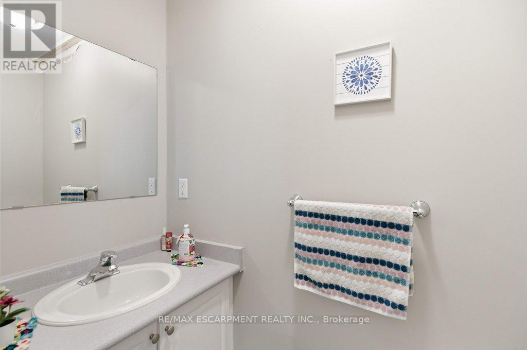 2406 Lazio Lane, Oakville, Ontario  L6M 4P4 - Photo 13 - W13207240