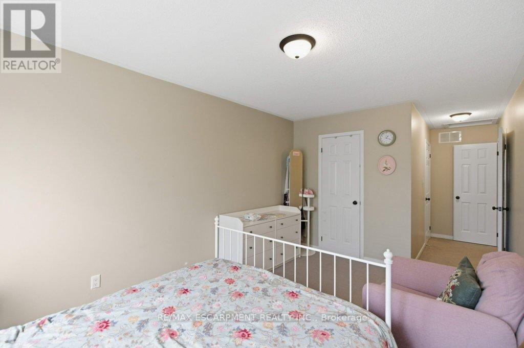 2406 Lazio Lane, Oakville, Ontario  L6M 4P4 - Photo 16 - W13207240