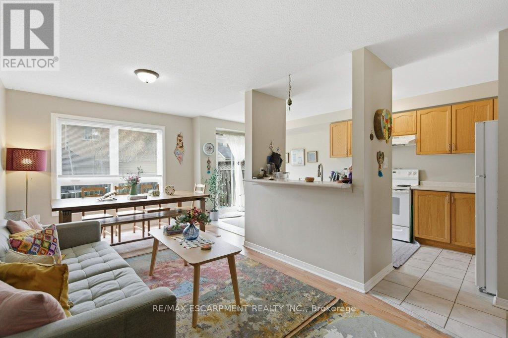 2406 Lazio Lane, Oakville, Ontario  L6M 4P4 - Photo 6 - W13207240