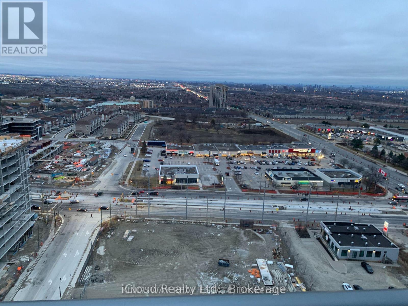 2217 - 5033 Four Springs Avenue, Mississauga, Ontario  L5R 0G5 - Photo 11 - W13207258