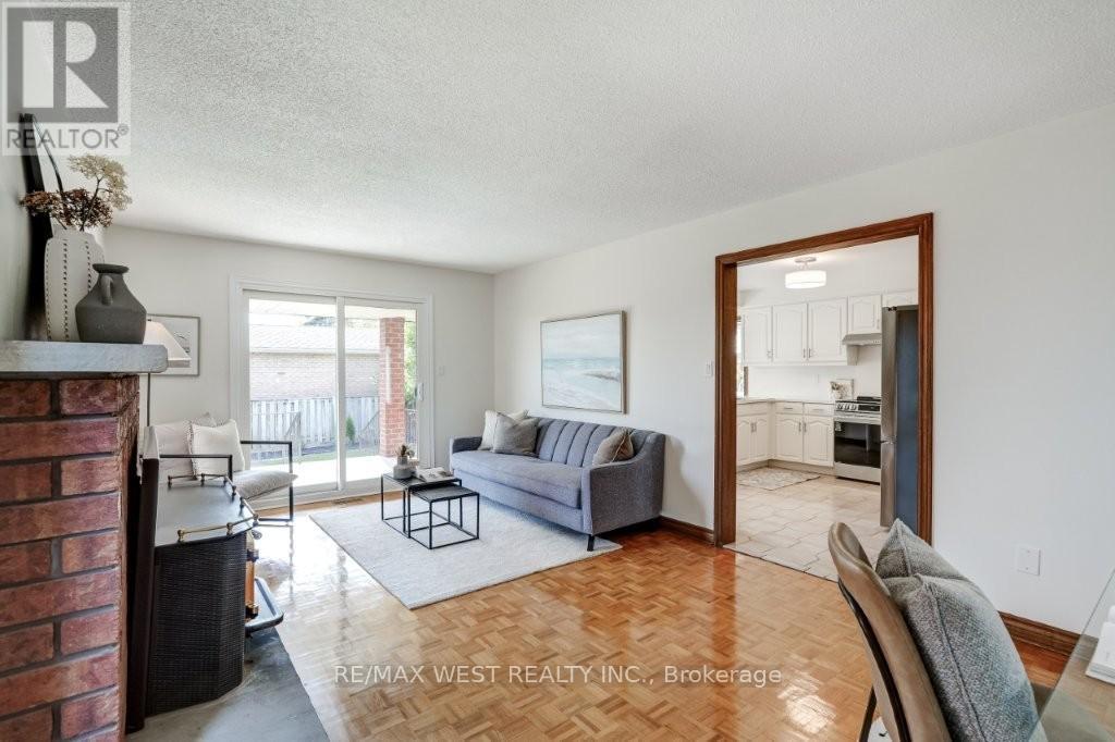 167 Silverhill Drive, Toronto, Ontario  M9B 6J5 - Photo 19 - W13207266