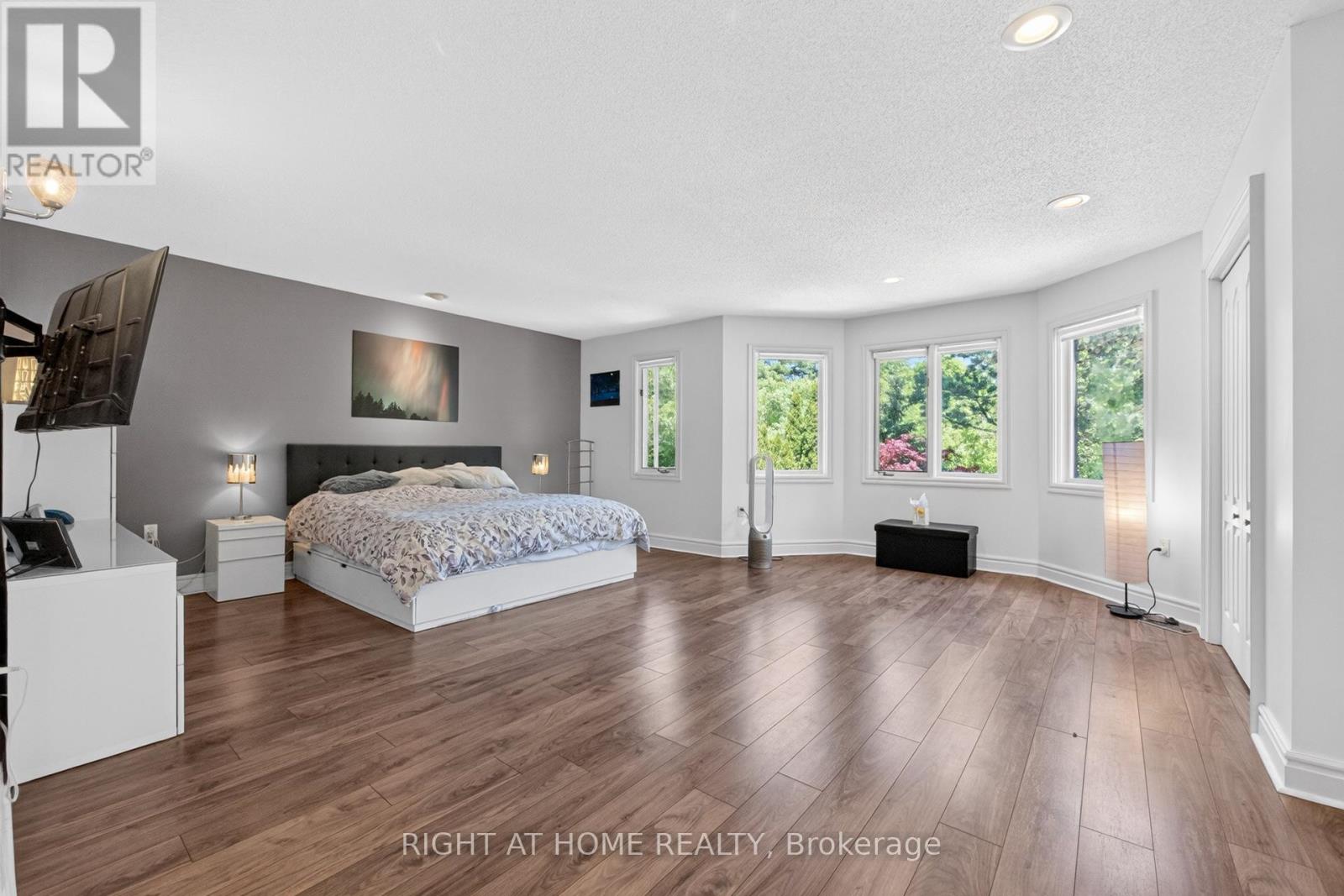 2005 Oak Springs Road, Oakville, Ontario  L6H 5P9 - Photo 25 - W13207270