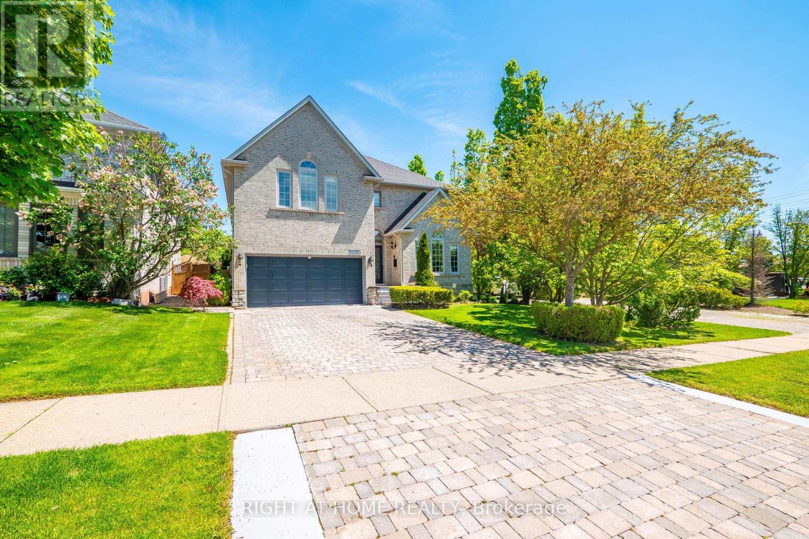 2005 Oak Springs Road, Oakville, Ontario  L6H 5P9 - Photo 3 - W13207270