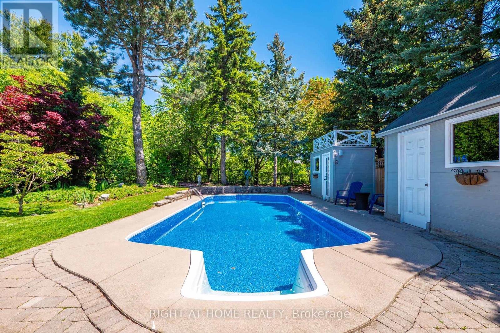 2005 Oak Springs Road, Oakville, Ontario  L6H 5P9 - Photo 46 - W13207270