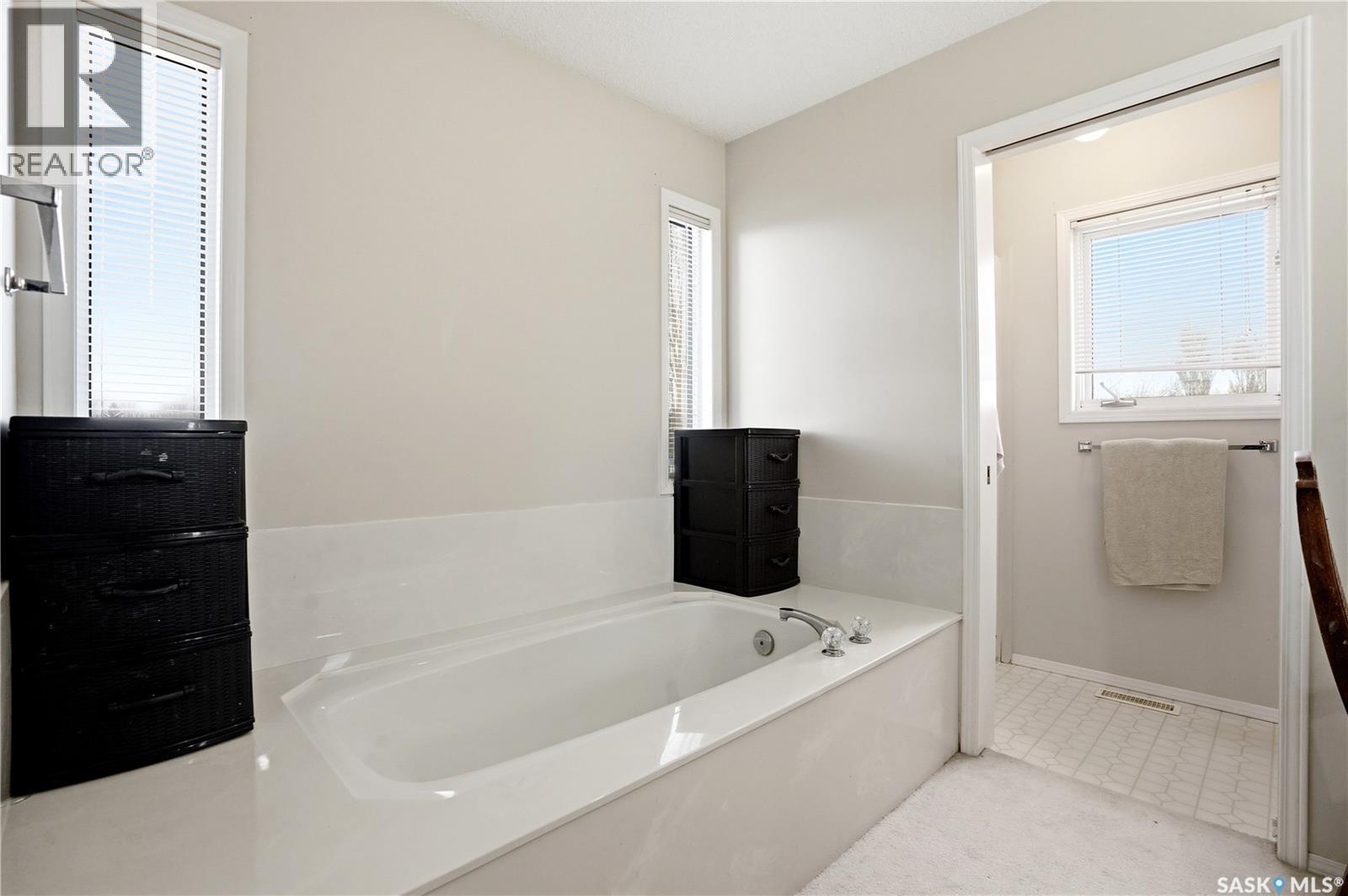 1204 Boehm Bay N, Regina, Saskatchewan  S4X 4M2 - Photo 25 - SK037400