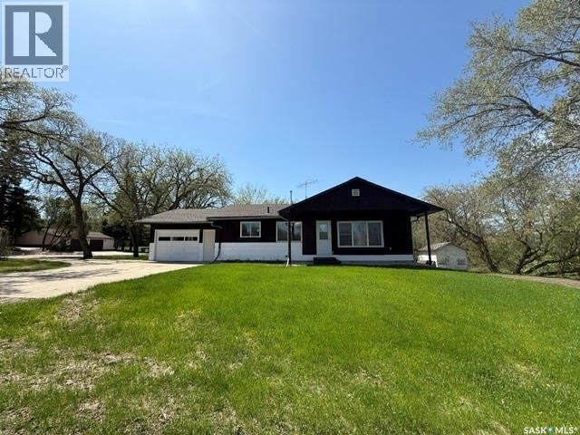 161 Park Street E, Kamsack, Saskatchewan  S0A 1S0 - Photo 2 - SK037385