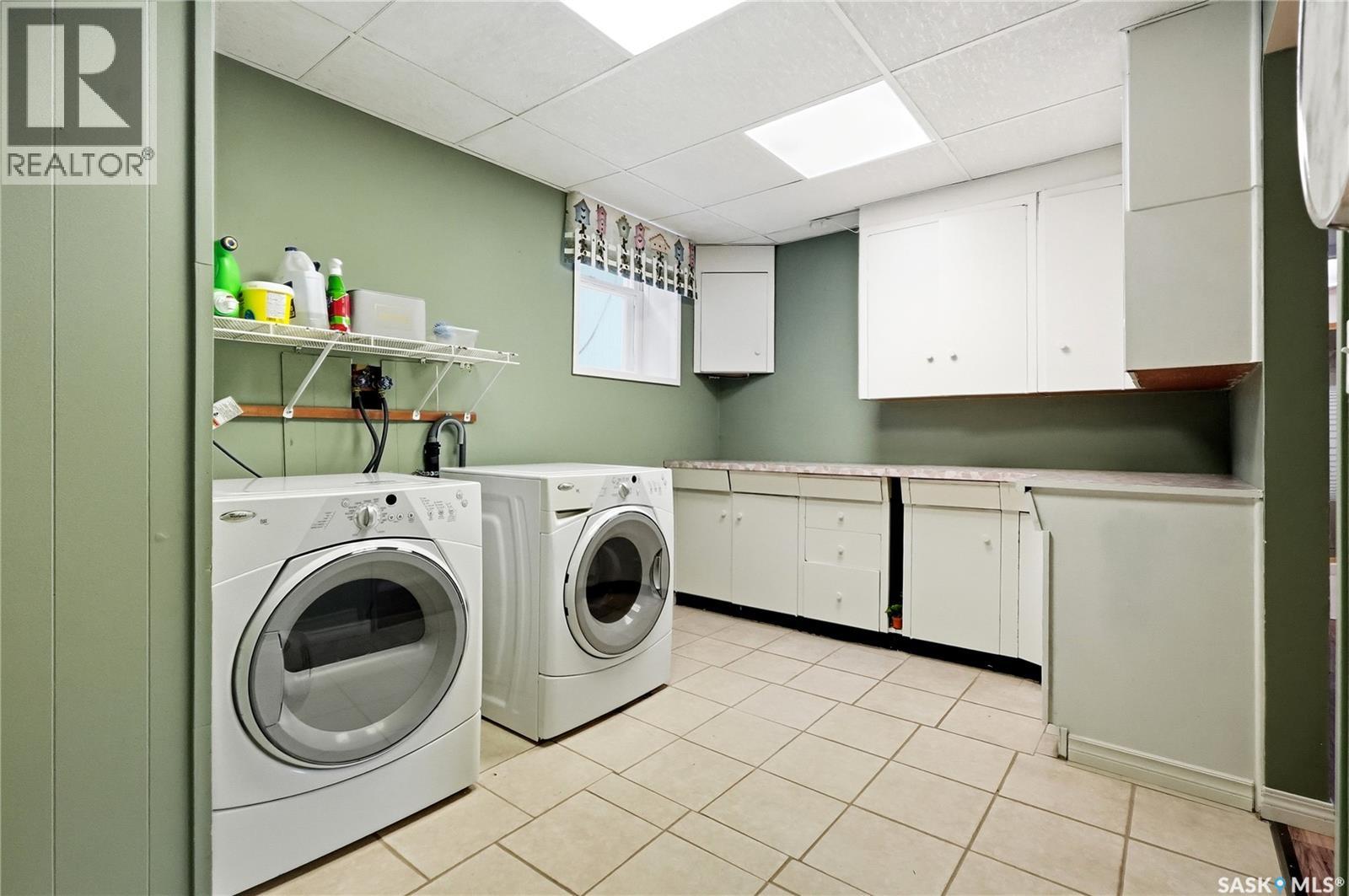 2102 Cumberland Avenue S, Saskatoon, Saskatchewan  S7J 1Z3 - Photo 32 - SK037381