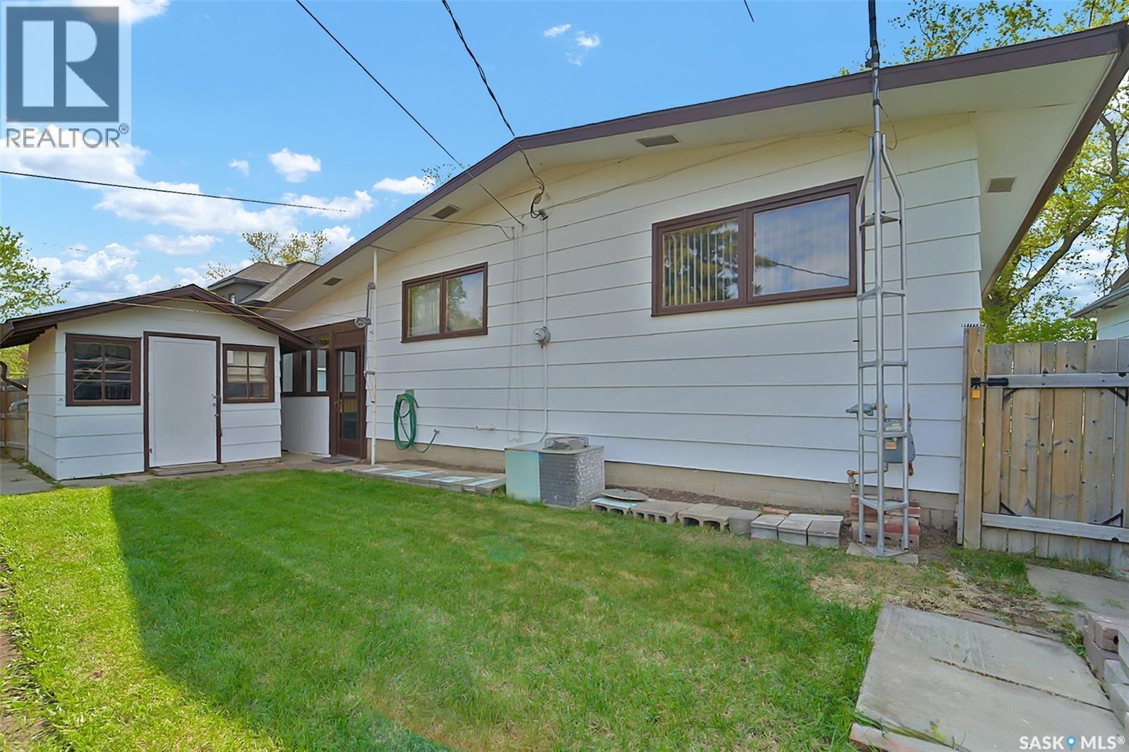 107 3rd Avenue E, Blaine Lake, Saskatchewan  S0J 0J0 - Photo 36 - SK037365