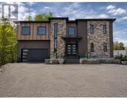 55 DENNIS DRIVE, Parry Sound, Ontario