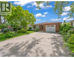 2823 GARVEY CRESCENT, Windsor, Ontario