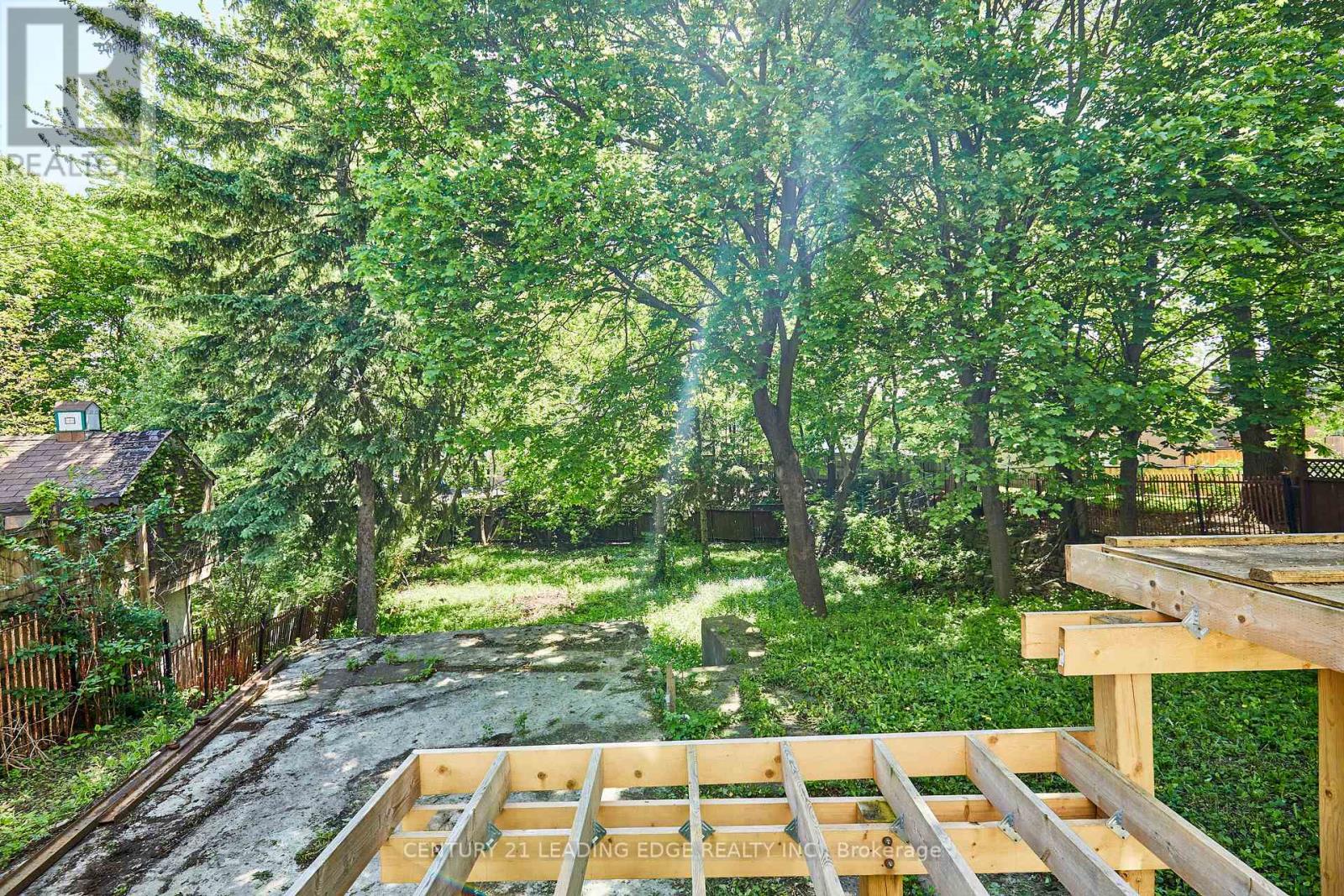 213 Phyllis Avenue, Toronto, Ontario  M1M 1Y9 - Photo 11 - E13166912