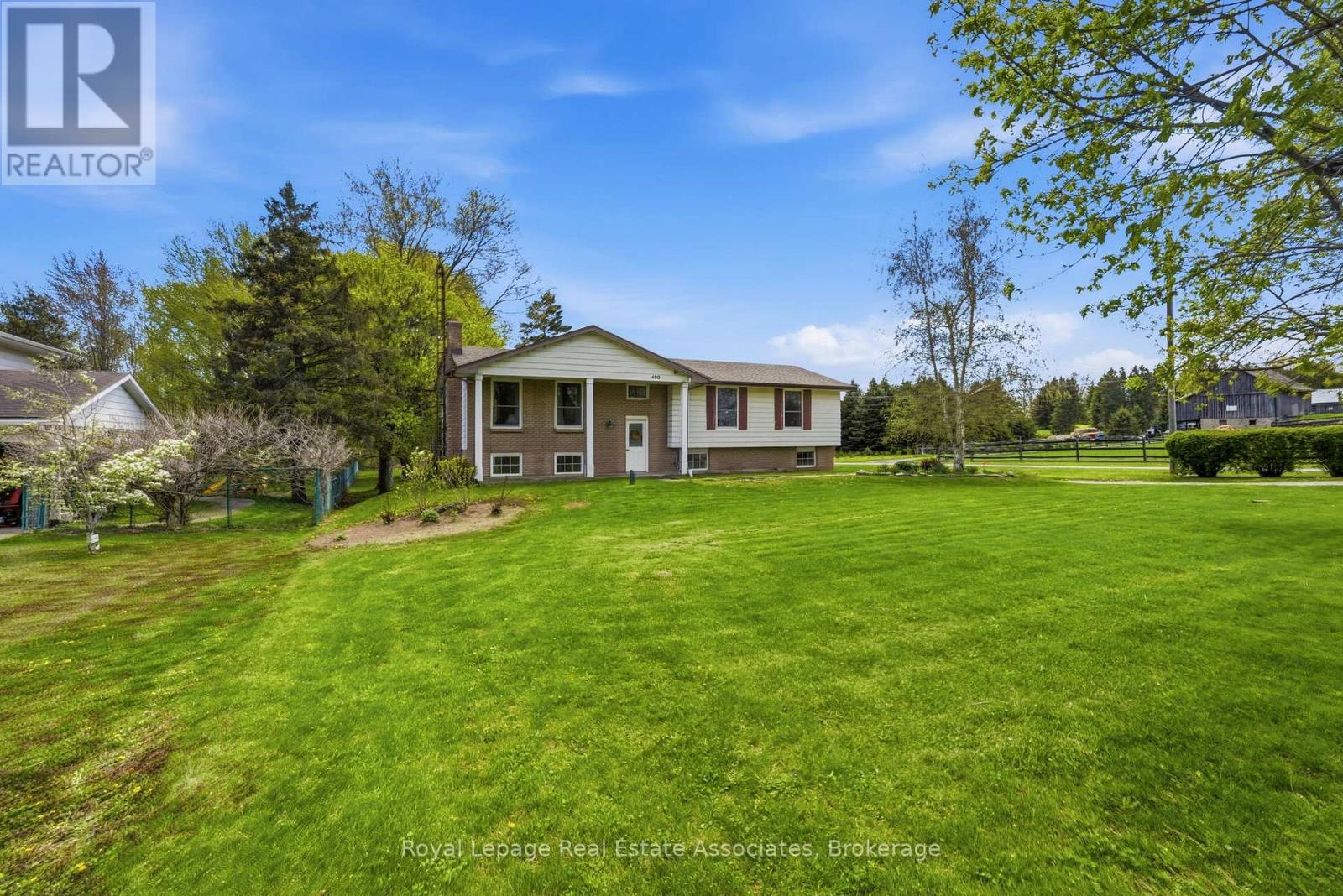 420 Concession 5 Road W, Hamilton, Ontario  L8B 0L5 - Photo 2 - X13207138