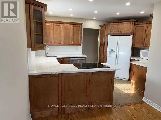 78 Regent Drive, St. Catharines, Ontario  L2M 3L7 - Photo 2 - X13207186