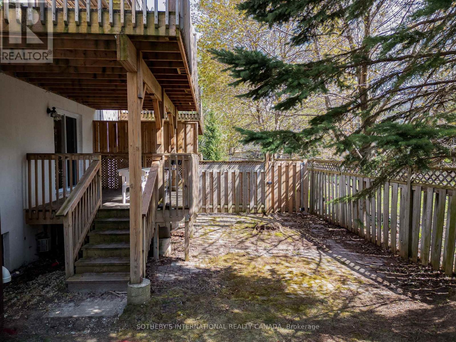 210 Arlberg Crescent, Blue Mountains, Ontario  L9Y 0M1 - Photo 23 - X13207268