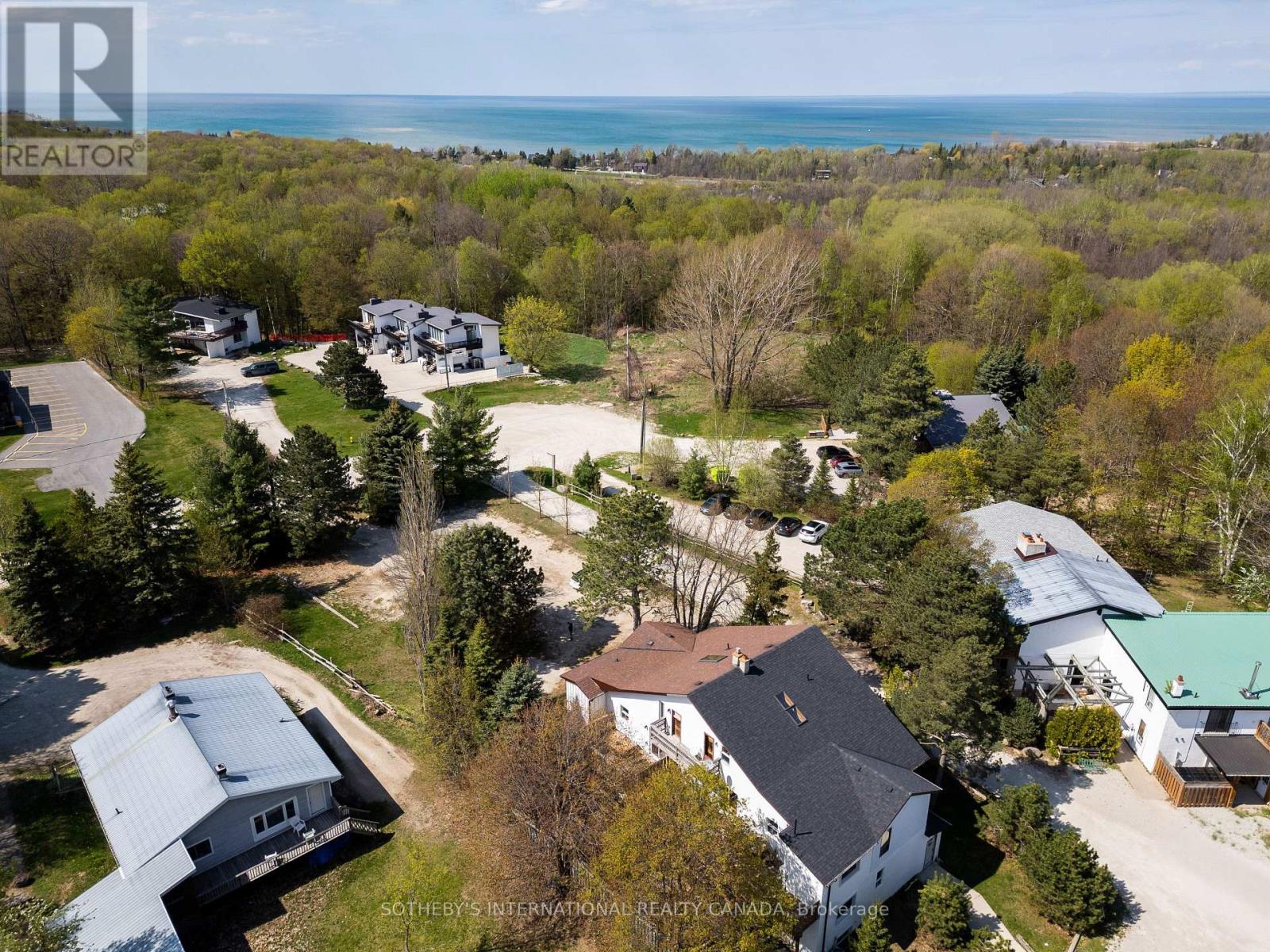 210 Arlberg Crescent, Blue Mountains, Ontario  L9Y 0M1 - Photo 24 - X13207268