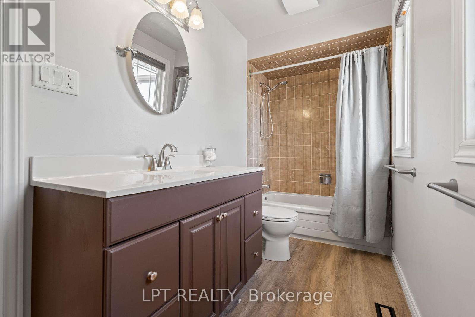 112 Doris Crescent, Newmarket, Ontario  L3Y 7V5 - Photo 35 - N13207080