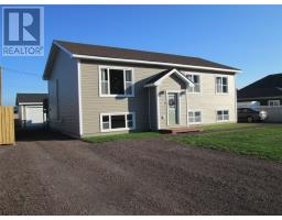 15 McDonald Crescent