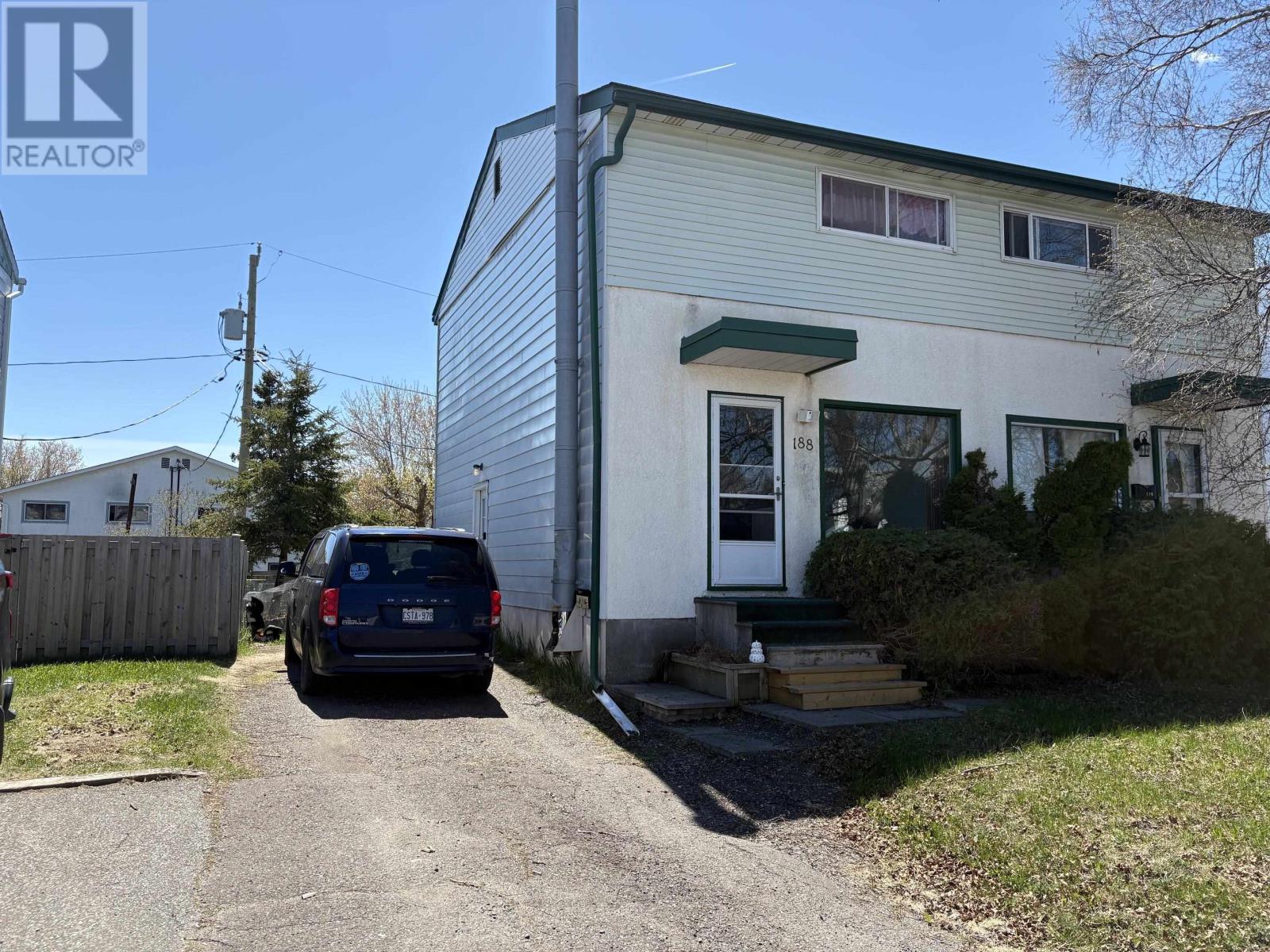 188 Limbrick St, Thunder Bay, Ontario  P7C 4S7 - Photo 1 - TB2601234