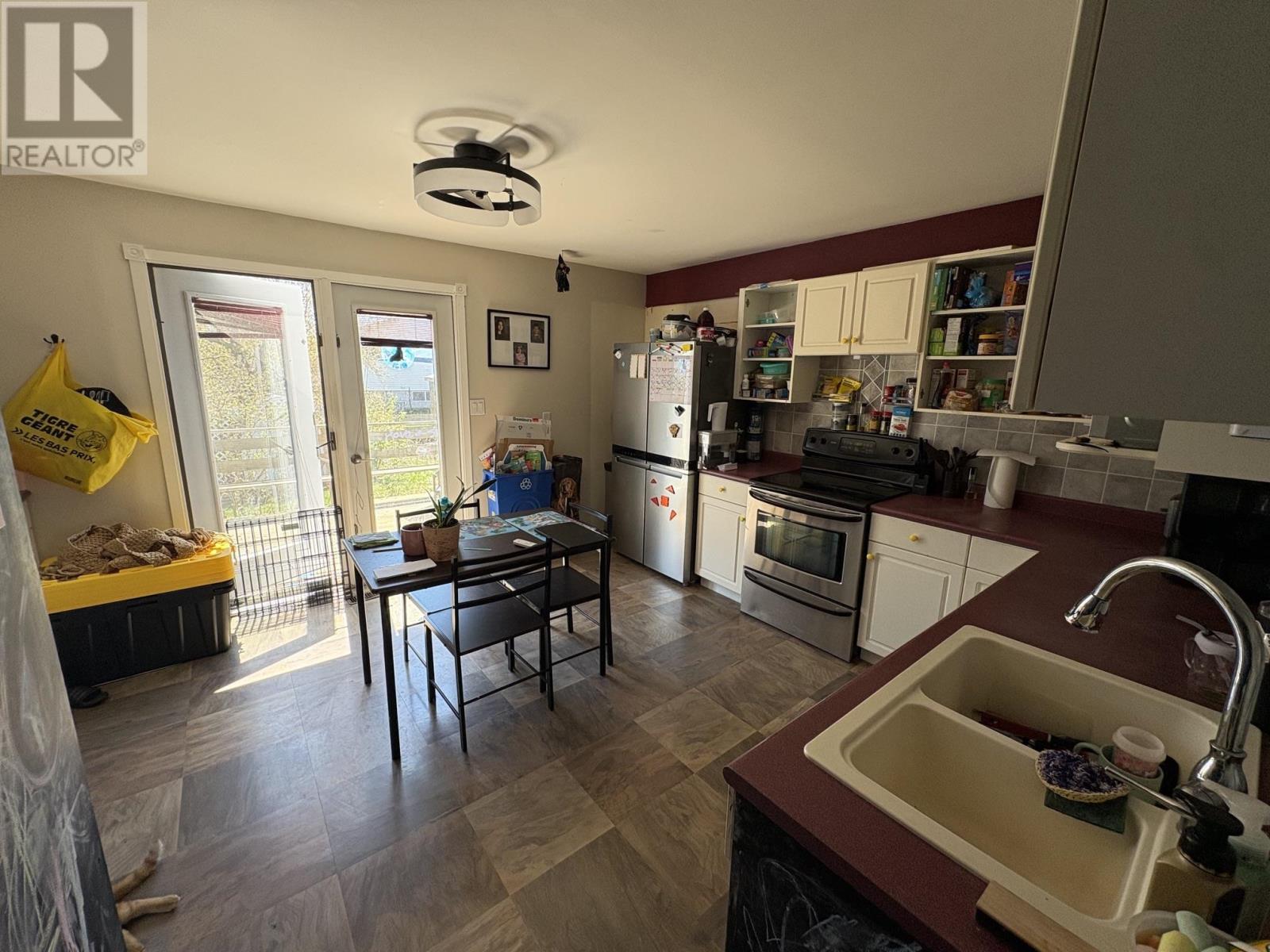 188 Limbrick St, Thunder Bay, Ontario  P7C 4S7 - Photo 5 - TB2601234