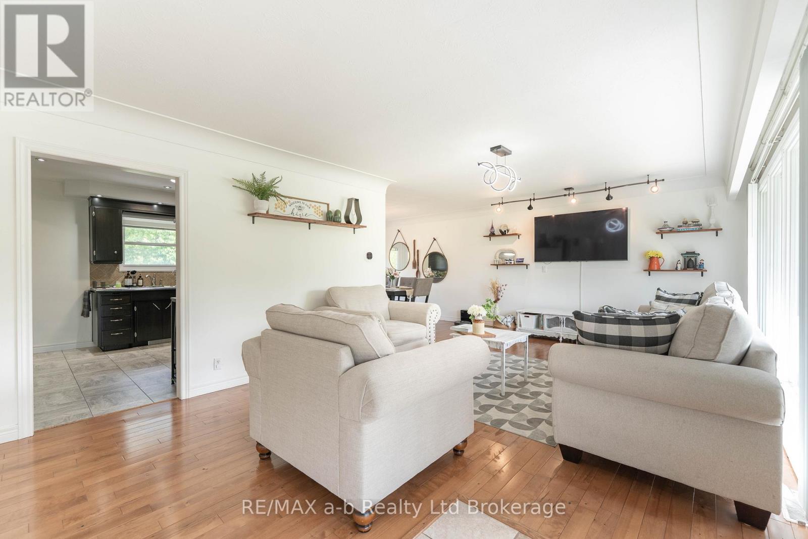 56229 Talbot Line, Bayham, Ontario  N4G 4G8 - Photo 7 - X13207304