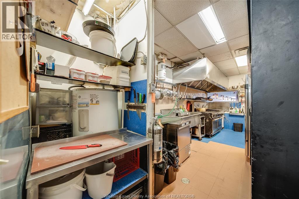 122 Chatham Street West, Windsor, Ontario  N8X 1V3 - Photo 33 - 26012113