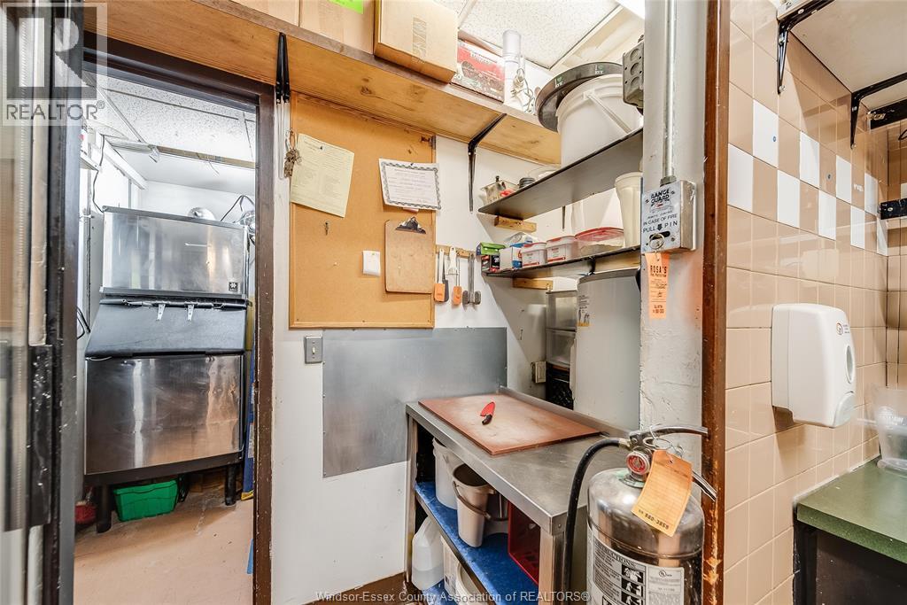 122 Chatham Street West, Windsor, Ontario  N8X 1V3 - Photo 36 - 26012113