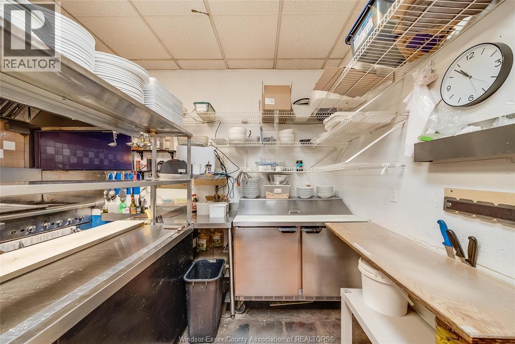 122 Chatham Street West, Windsor, Ontario  N8X 1V3 - Photo 40 - 26012113