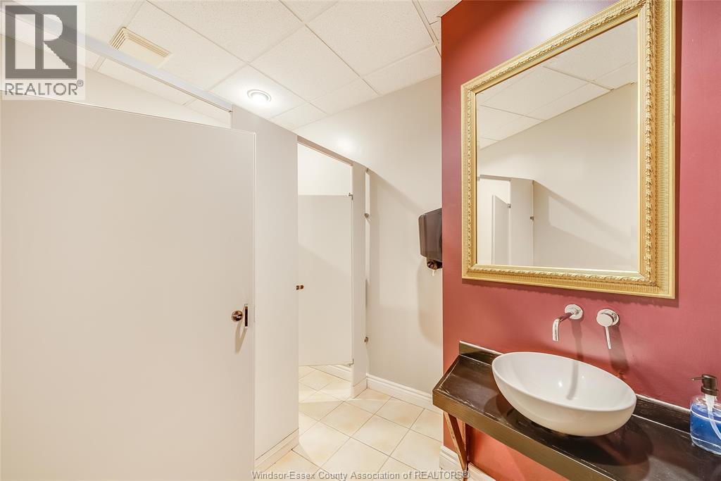 122 Chatham Street West, Windsor, Ontario  N8X 1V3 - Photo 43 - 26012113