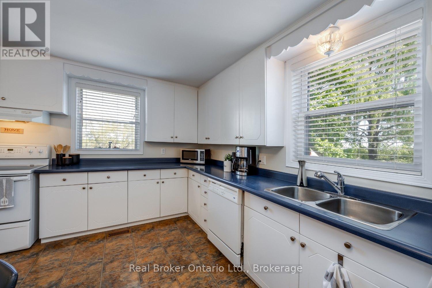 2359 Baseline Road W, Clarington, Ontario  L1C 5M2 - Photo 9 - E13207322