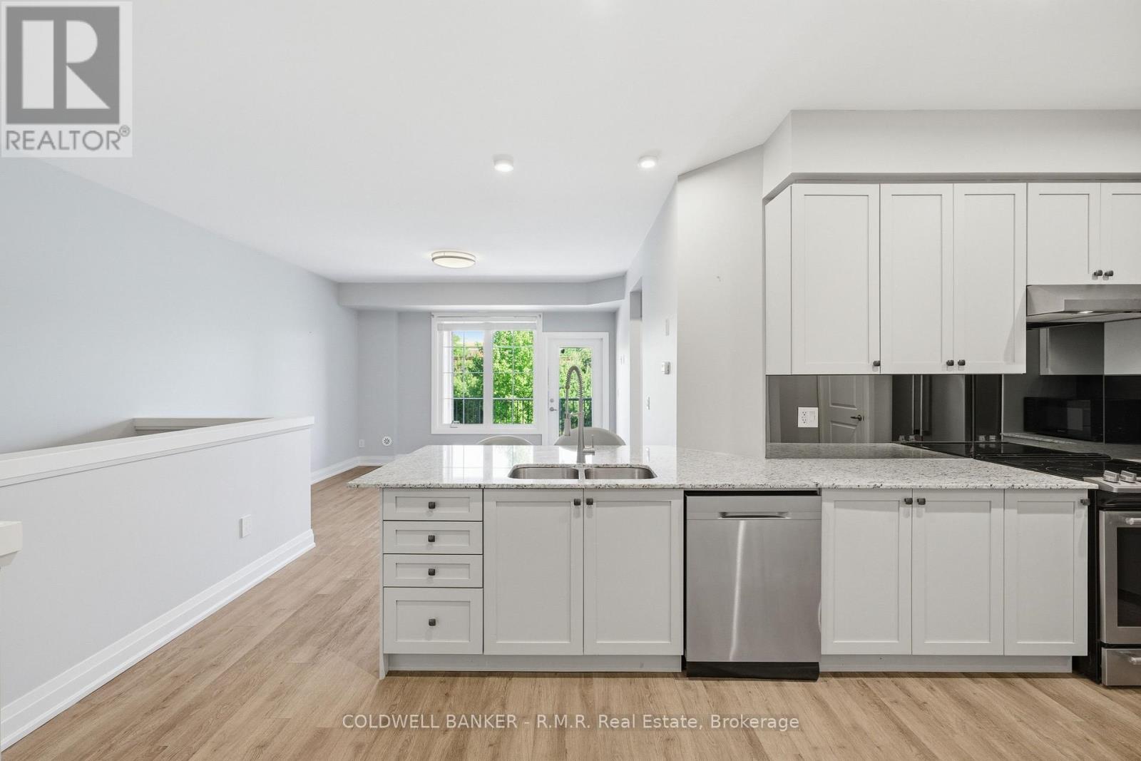 25 - 1430 Gord Vinson Avenue, Clarington, Ontario  L1E 0J6 - Photo 6 - E13207496