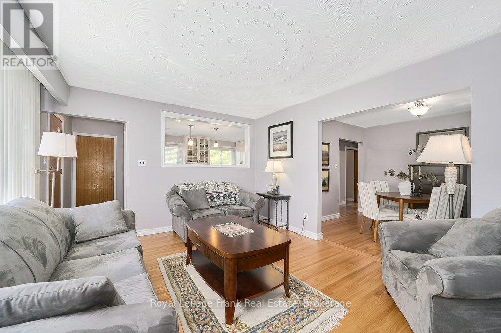 326 Marion Avenue, Oshawa, Ontario  L1J 3A9 - Photo 11 - E13207706