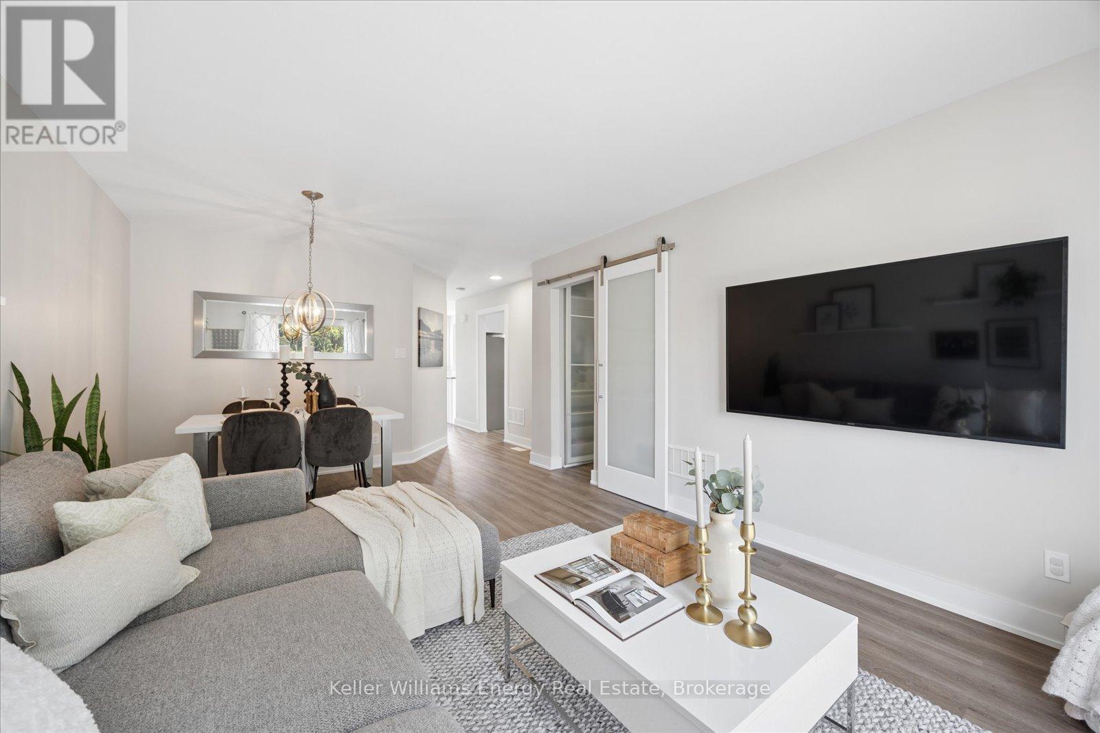 6 Herriman Street, Clarington, Ontario  L1C 4L6 - Photo 10 - E13207714