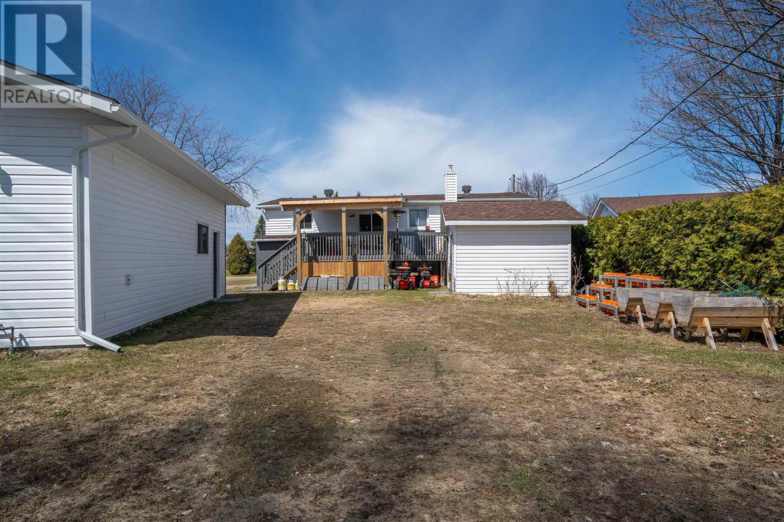1 Chambers Ave, Sault Ste. Marie, Ontario  P6A 4T9 - Photo 41 - SM260814