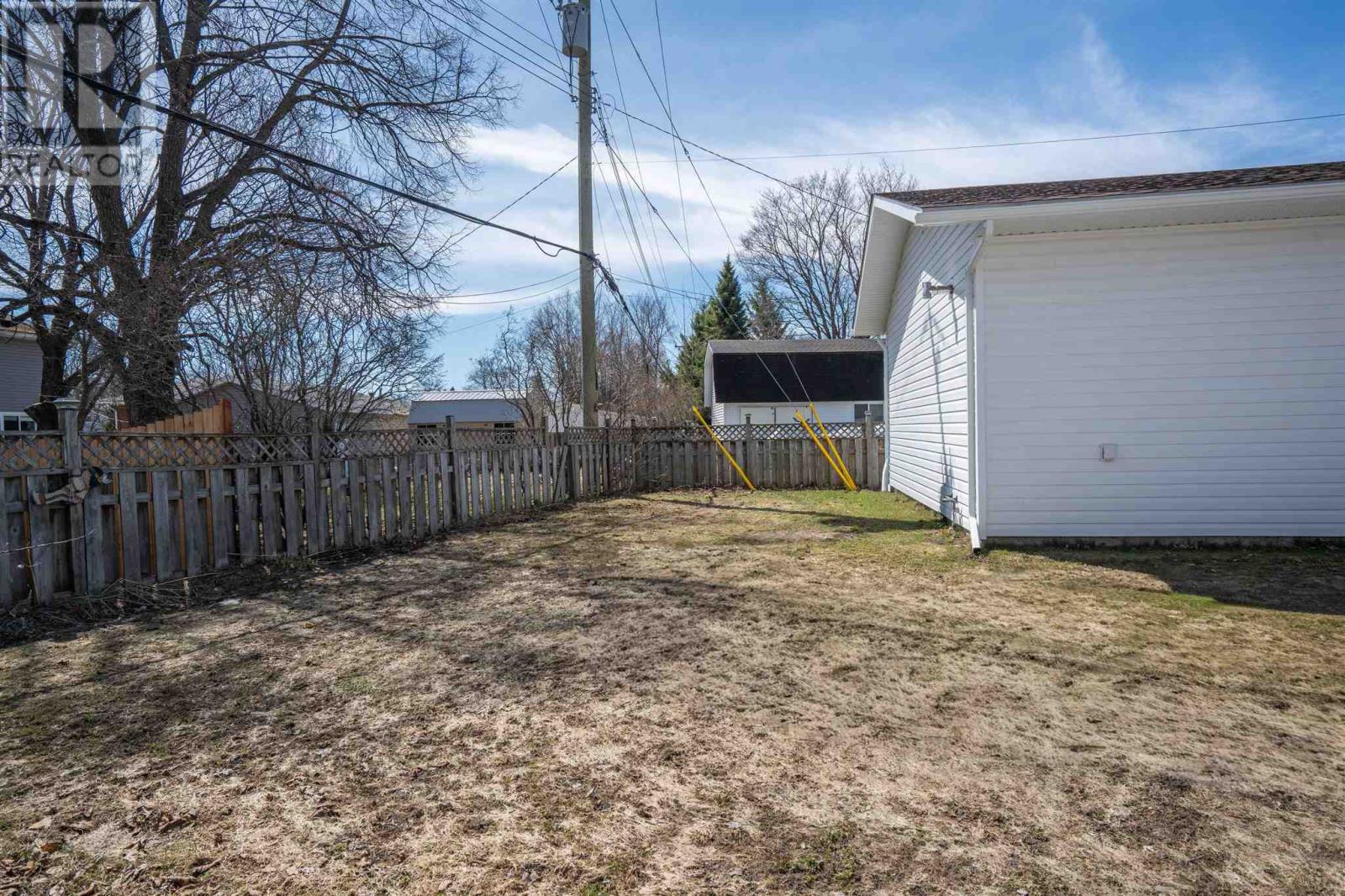1 Chambers Ave, Sault Ste. Marie, Ontario  P6A 4T9 - Photo 40 - SM260814
