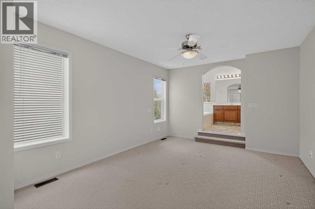 98 Cougarstone Close SW, Calgary, Alberta  T3H 5W3 - Photo 26 - A2314315
