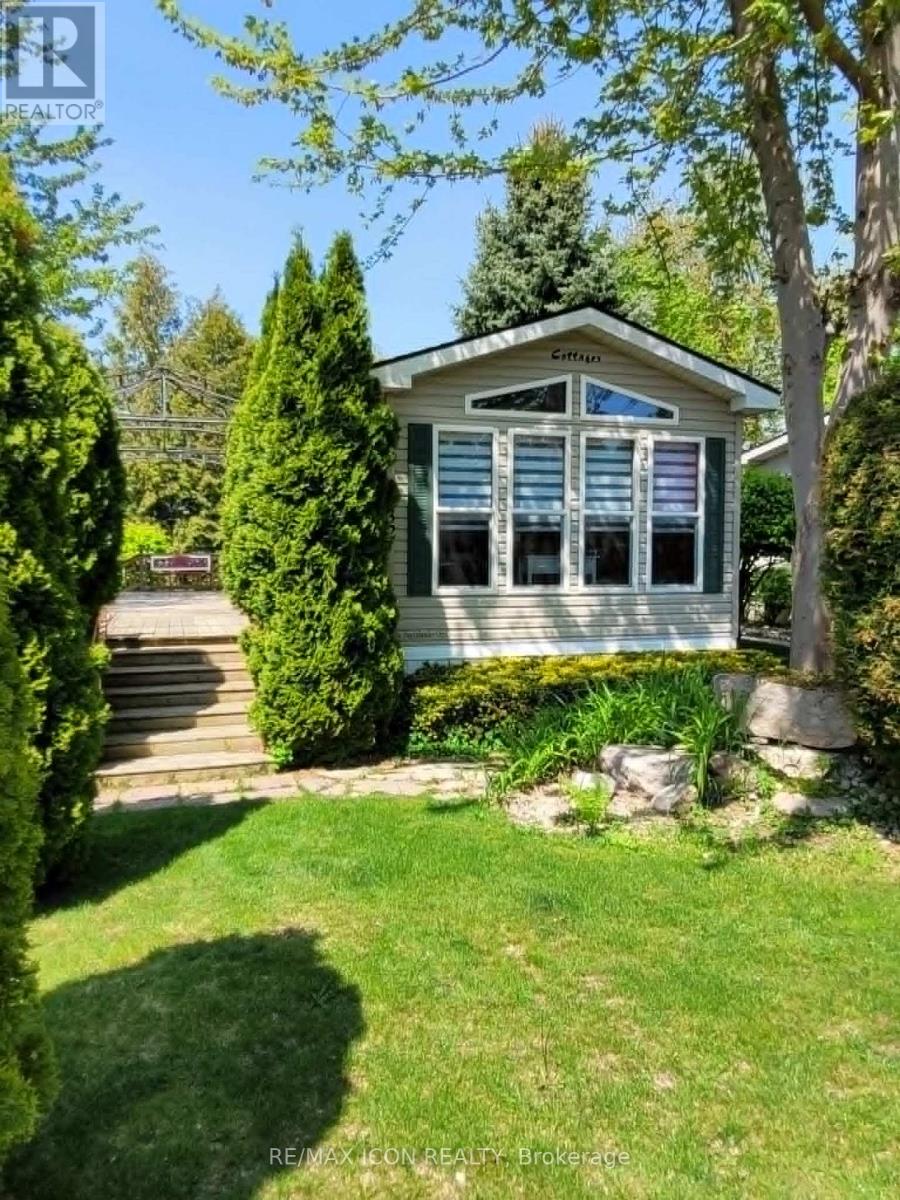 32 ROWAN RD - 77307 BLUEWATER HIGHWAY, Bluewater, Ontario