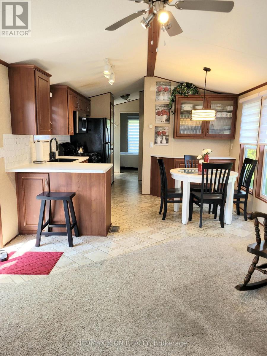32 Rowan Rd - 77307 Bluewater Highway, Bluewater, Ontario  N0M 1G0 - Photo 3 - X13207538