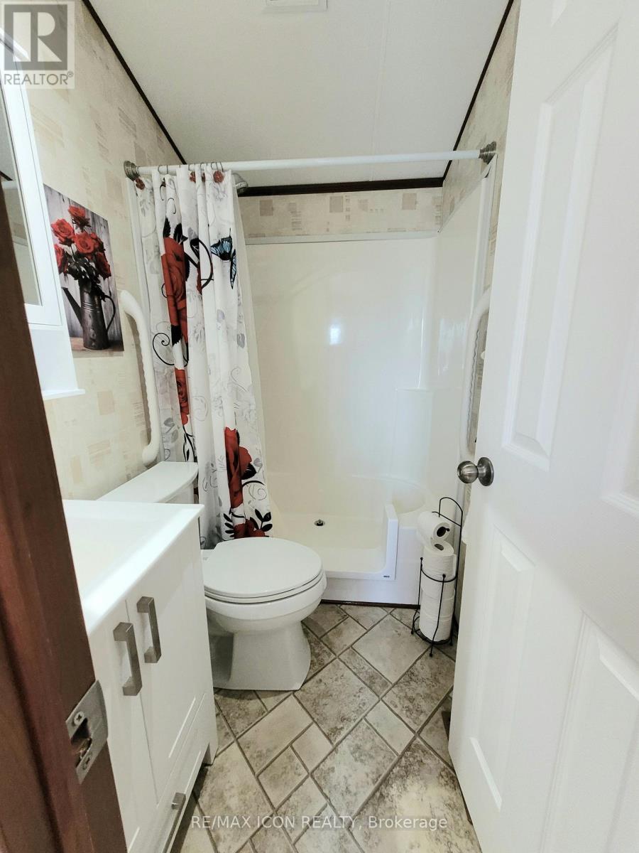 32 Rowan Rd - 77307 Bluewater Highway, Bluewater, Ontario  N0M 1G0 - Photo 4 - X13207538
