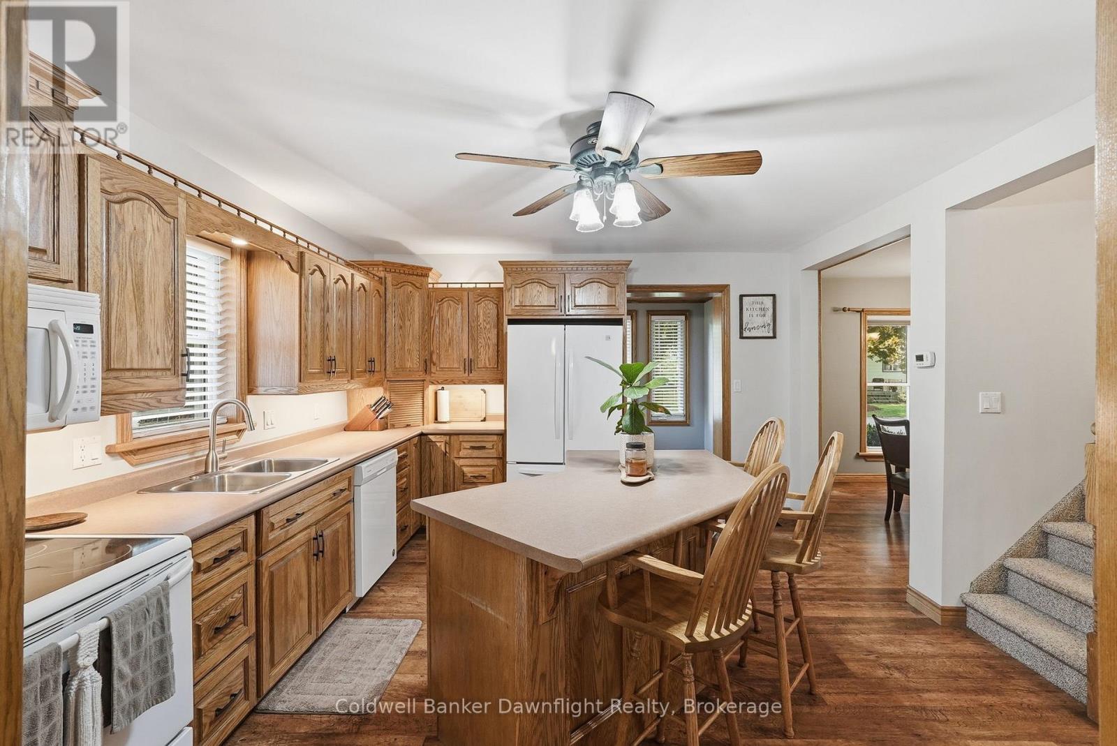 27 King Street, Huron East, Ontario N0G 1H0 - Photo 11 - X13207514