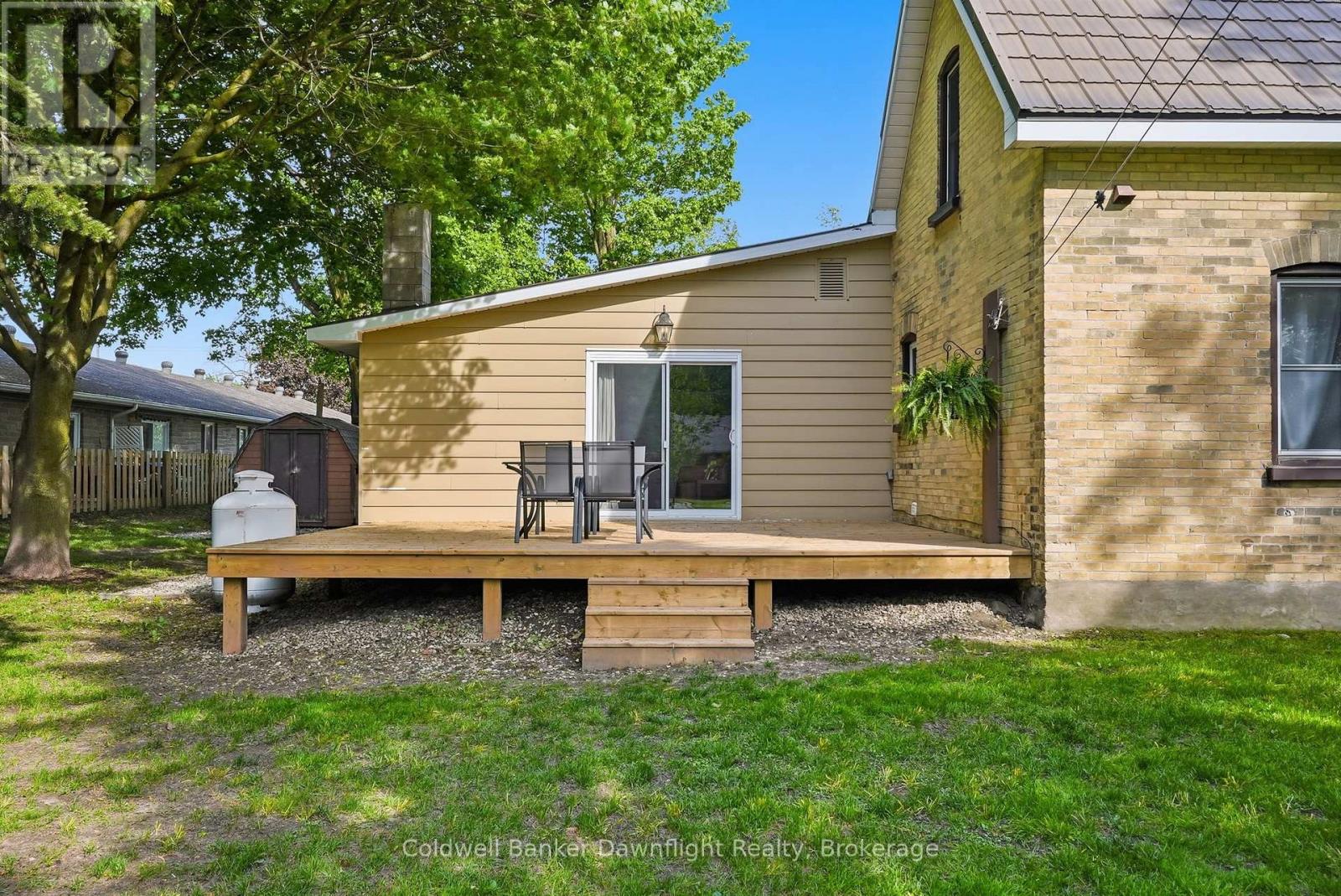 27 King Street, Huron East, Ontario N0G 1H0 - Photo 32 - X13207514