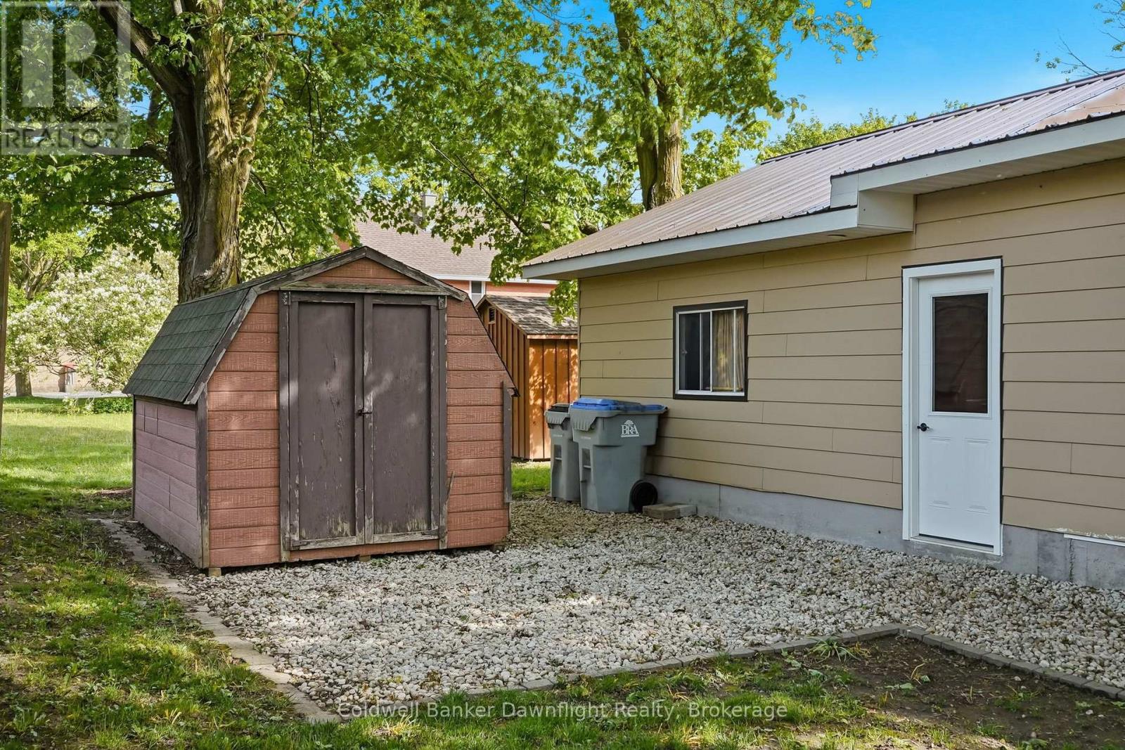 27 King Street, Huron East, Ontario N0G 1H0 - Photo 36 - X13207514